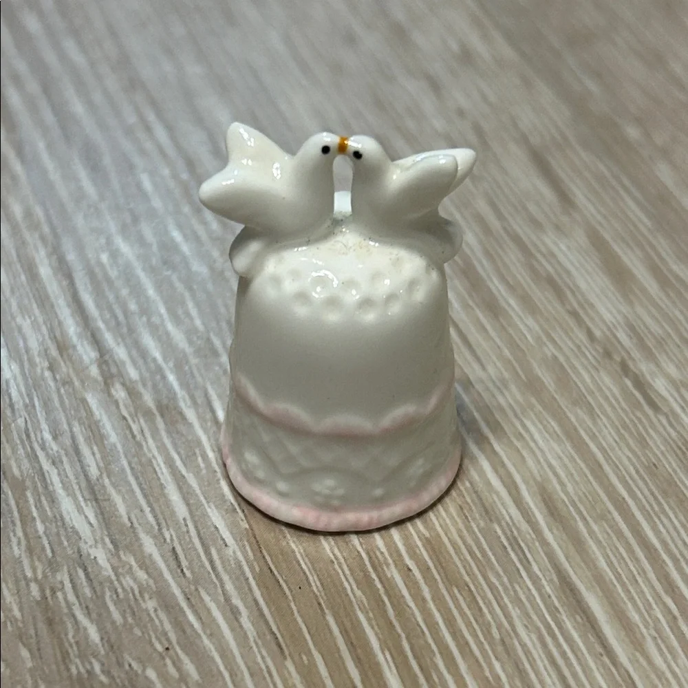 Enesco Happy Anniversary Porcelain Thimble with Doves - White and Pink 1.5in